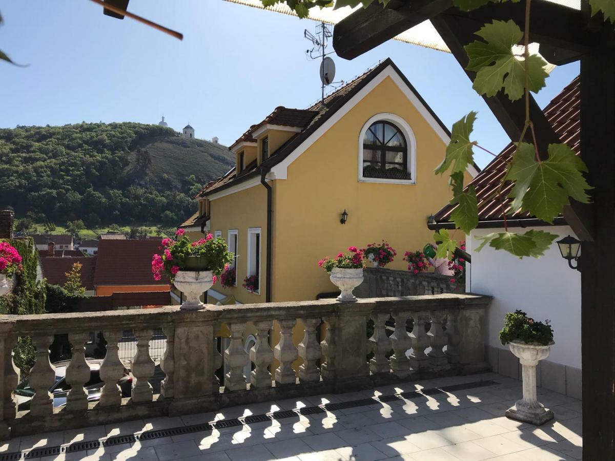 U Svateho Urbana Hotel Mikulov Exterior foto